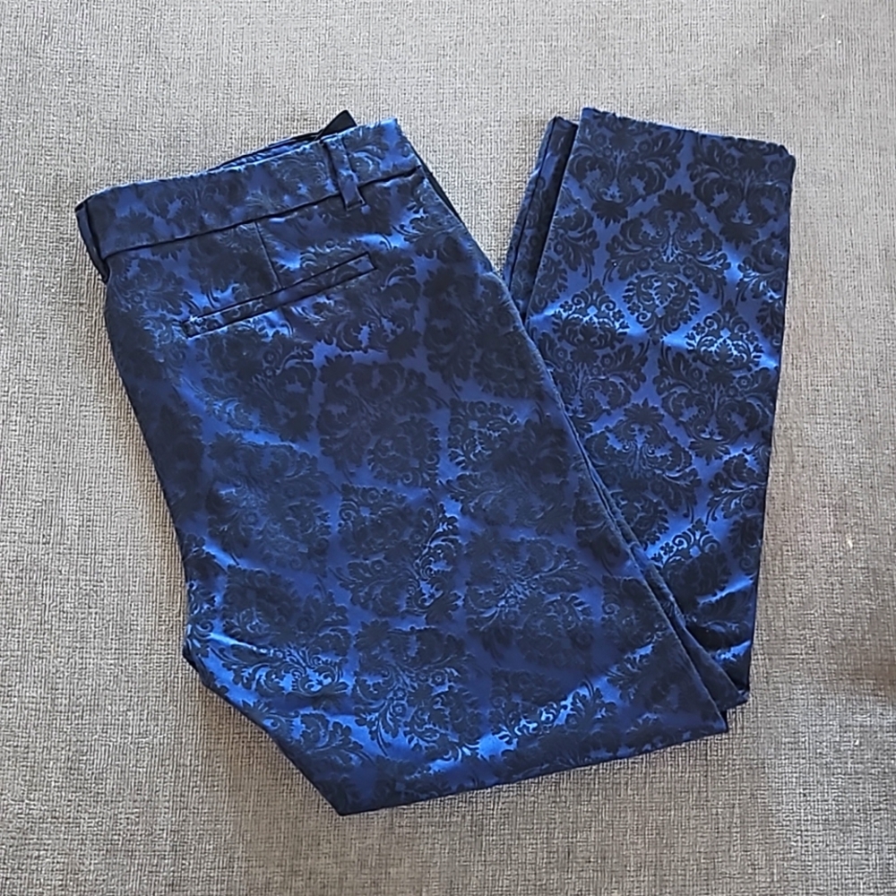 Old Navy maternity pants
